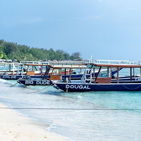 גילי טרוונגן Trawangan Dive Resort מראה חיצוני תמונה